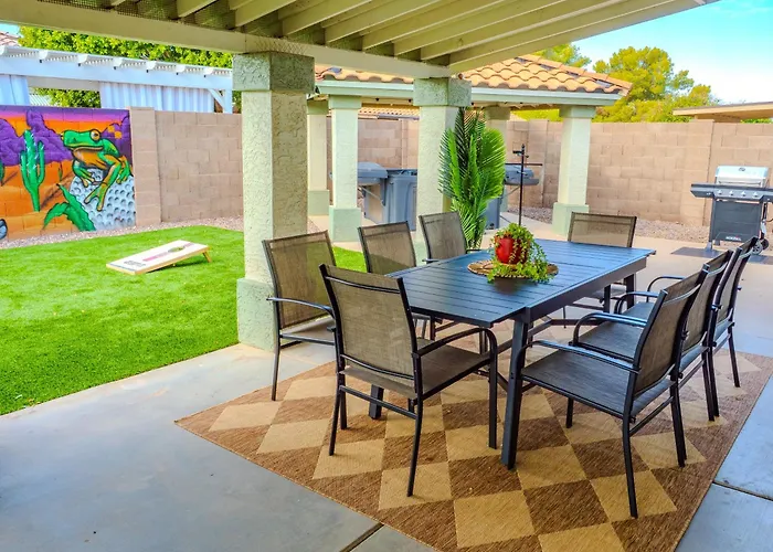 Holiday home 6br Oasis Pool Mini Golf Fall Escape