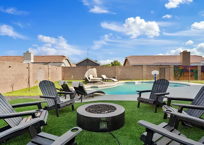 6br Oasis Pool Mini Golf Fall Escape Holiday home *