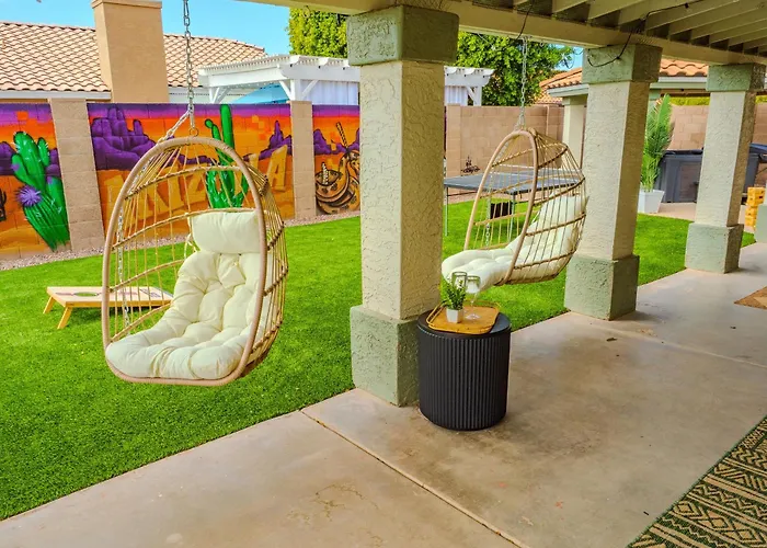 6br Oasis Pool Mini Golf Fall Escape Holiday home *